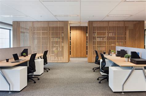 spaces offices uk.
